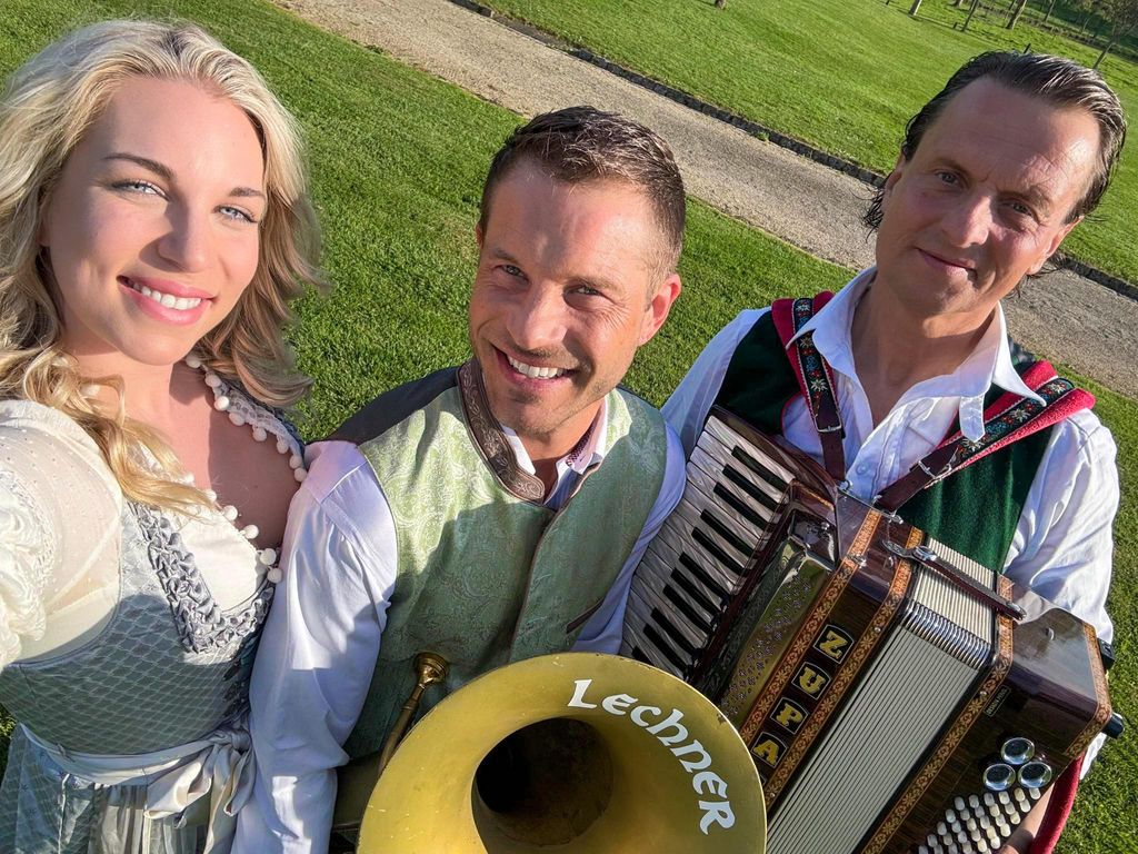 Bergvagabunden di Elmar Wiesenmueller, band bavarese dell'Oktoberfest