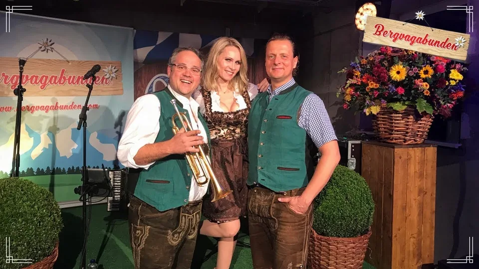 Band bavarese dell&rsquo;Oktoberfest dal vivo